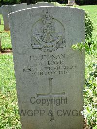 Dar Es Salaam War Cemetery - Lloyd, H